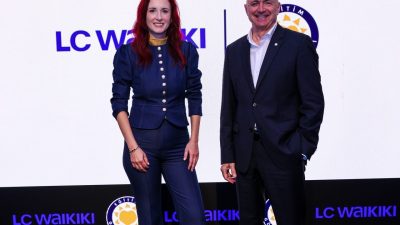 - LC Waikiki Müşteri İçgörüleri ve Pazarlama İletişiminden Sorumlu Genel