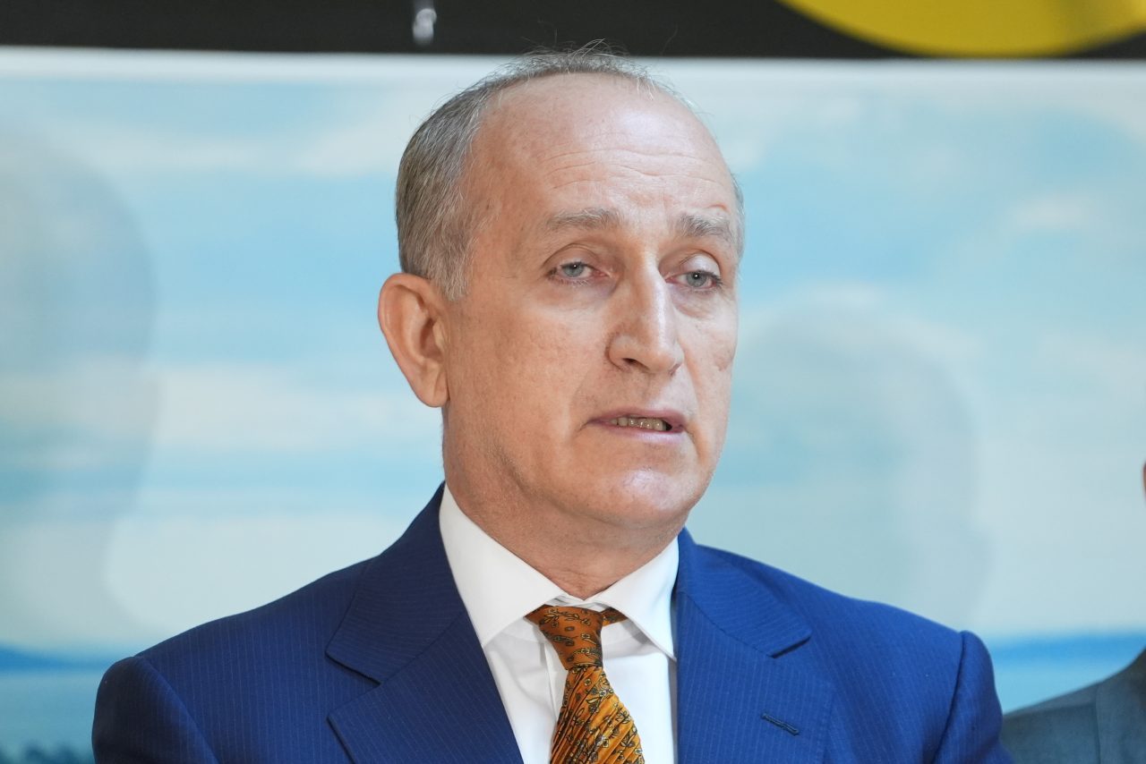 - Çevre, Şehircilik ve İklim Değişikliği Bakan Yardımcısı Ömer Bulut:
-