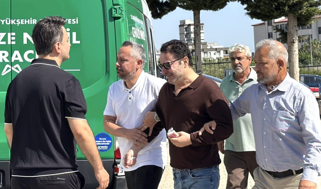 MERSİN (AA) – Mersin'de bir sitedeki apartmanın 14. katından düşmesi