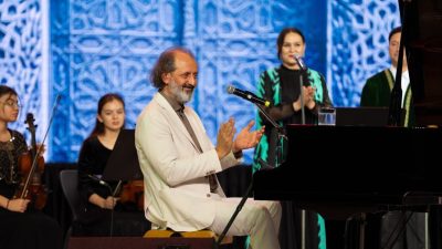 İSTANBUL (AA) – Türk dünyasının ortak medeniyet mirasını müziğin evrensel