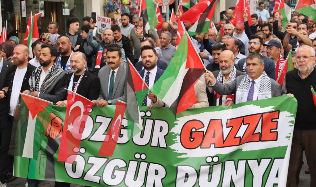 NEVŞEHİR (AA) – Nevşehir'de, İsrail'in Gazze'ye yönelik saldırılarını protesto etmek
