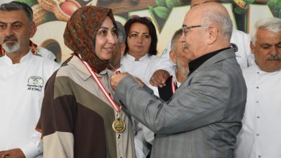 OSMANİYE (AA) – Osmaniye Belediyesince bu yıl 3'üncüsü düzenlenen "Osmaniye