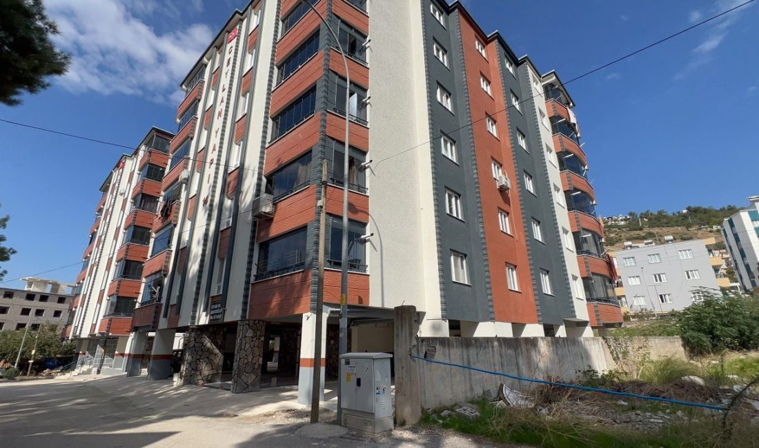 OSMANİYE (AA) – Osmaniye'nin Bahçe ilçesinde tartıştığı eşini tabancayla öldüren
