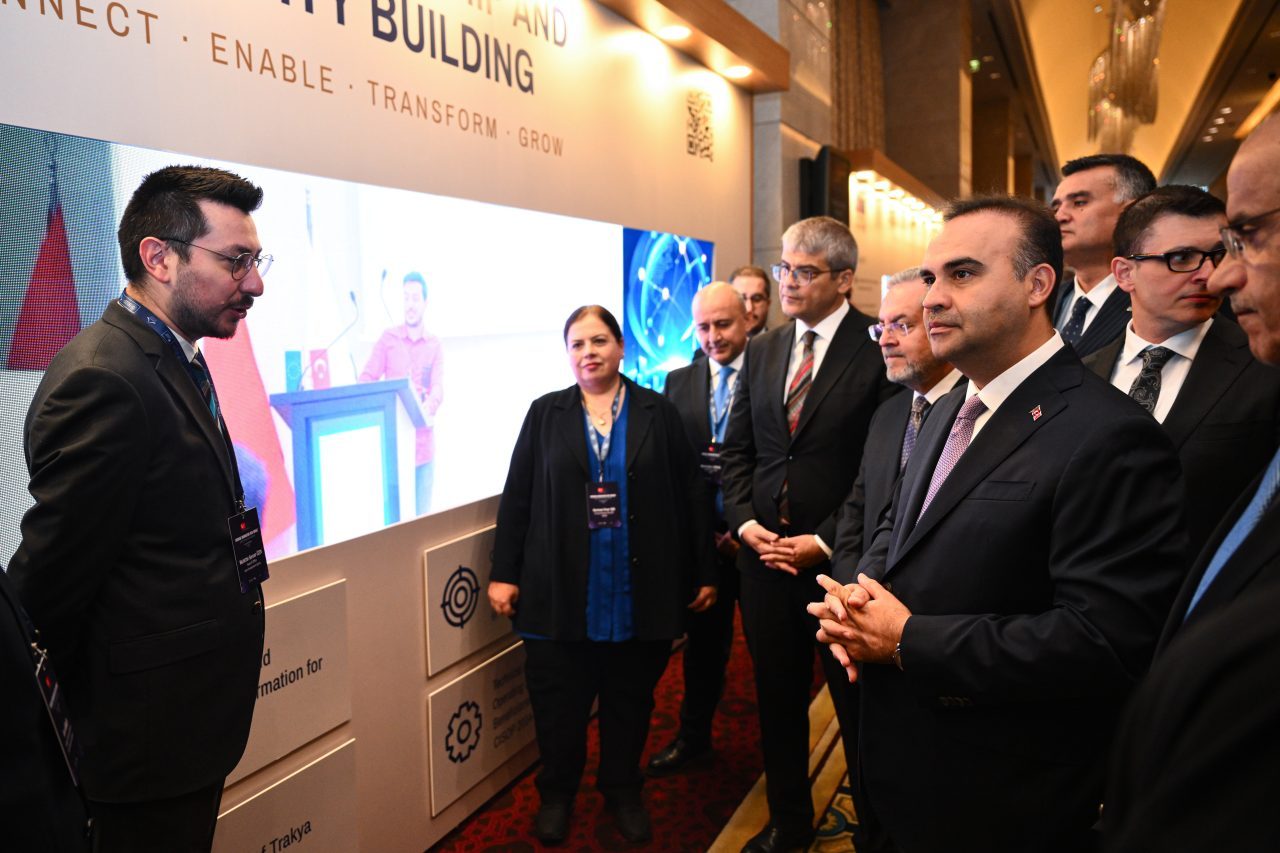 - "Yeşil dönüşümden dijital teknolojilere, sağlık ve biyoteknolojiden savunma sanayisi