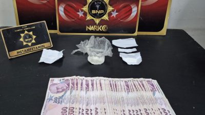 SİİRT (AA) – Siirt'te sokak satıcılarına yönelik düzenlenen uyuşturucu operasyonunda