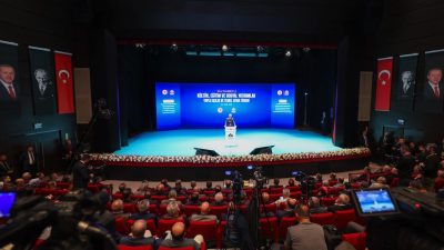 - "(Terörsüz Türkiye süreci) Bu bölgenin halklarını cetvelle çizilmiş sınırlarla