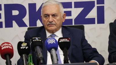 - "Türkiye, altyapı gelişmişliği bakımından yollar, havaalanları, demir yolları, deniz