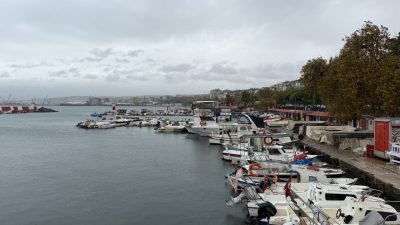 TEKİRDAĞ (AA) – Tekirdağ'da tekneleriyle denize açılan balıkçılar, fırtına ve