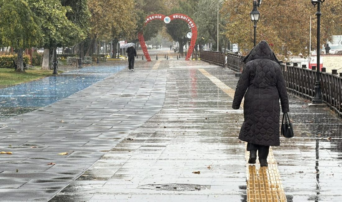 TEKİRDAĞ (AA) – Tekirdağ'da sağanak hayatı olumsuz etkiledi. Kentte aniden