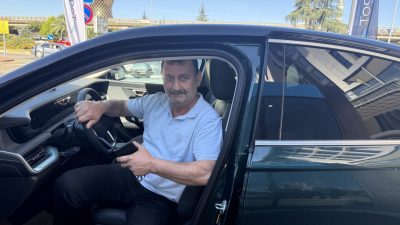 RİZE (AA) – Türkiye'nin yerli otomobili Togg'un "Ayder" renkli T10F