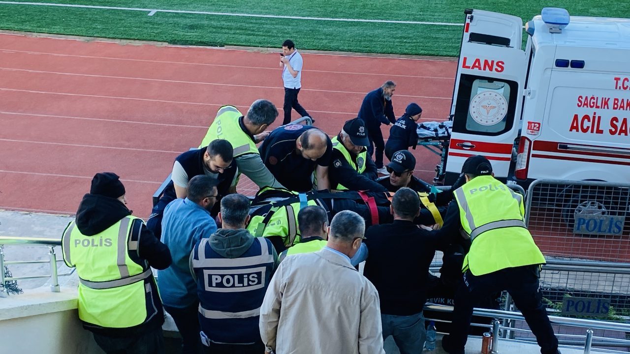 - Arbede sırasında yere düşen polis yaralandı
