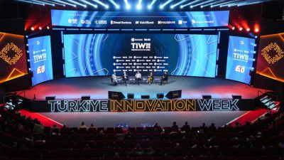 - Kuika Software Yönetim Kurulu Başkanı Süreyya Ciliv:
- "Geçmişteki başarı