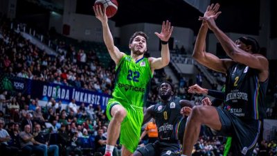 - TOFAŞ: 72 - Aliağa Petkimspor: 74