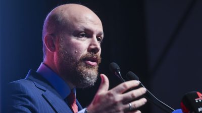 - AK Parti Genel Başkan Yardımcısı Zafer Sırakaya:
- "Vatandaşlarımızın huzurunu