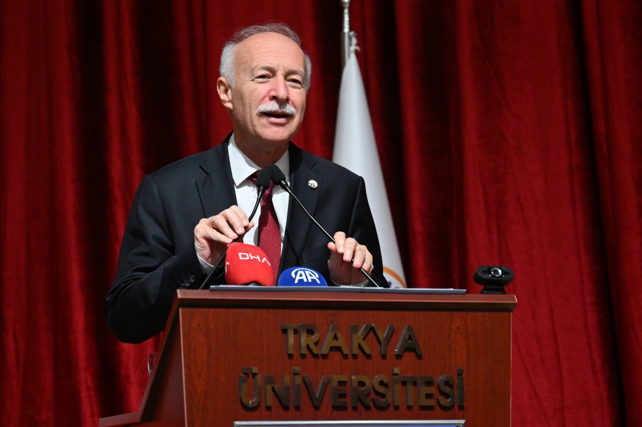 - ⁠Balkan ülkeleri ve Azerbaycan'dan gelen ressamlar, Edirne'nin tarihi ve