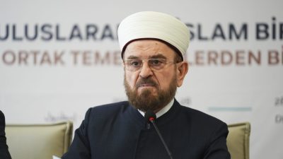 - İslam Alimleri Vakfı Başkan Vekili Abdülvahap Ekinci:
- "Amacımız geliştirilebilir