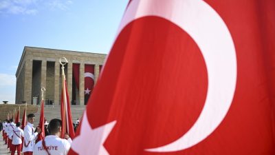 ANKARA (AA) – Ankara Valisi Yakup Canbolat, Ankara'nın başkent oluşunun