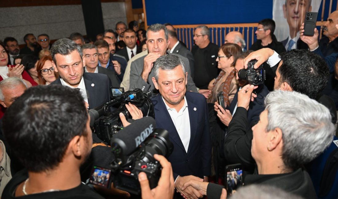- "Yeni yolun nimetinden yararlanıp yeni kuralları külfet gören bir