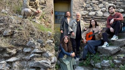 İSTANBUL (AA) – Tiyatro ve sinema oyuncusu Şerafettin Kaya'nın yazıp